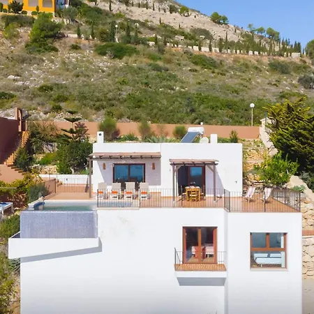 Amanecer - Panoramic Sea Views With Infinity Pool